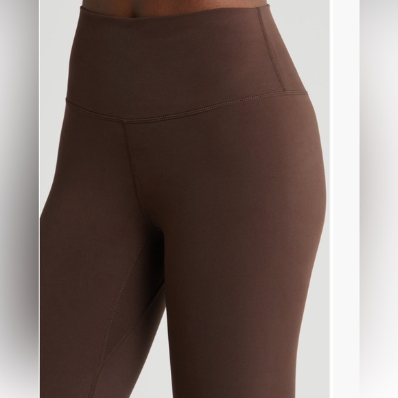 Like new Varley FreeSoft High Wasit Leggings in Coffee Bean - size small - Picture 9 of 10